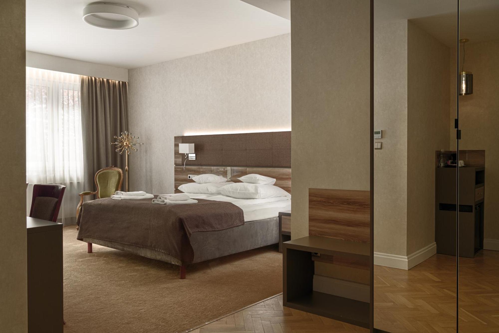 Hotel Villa Eva Гданск Екстериор снимка