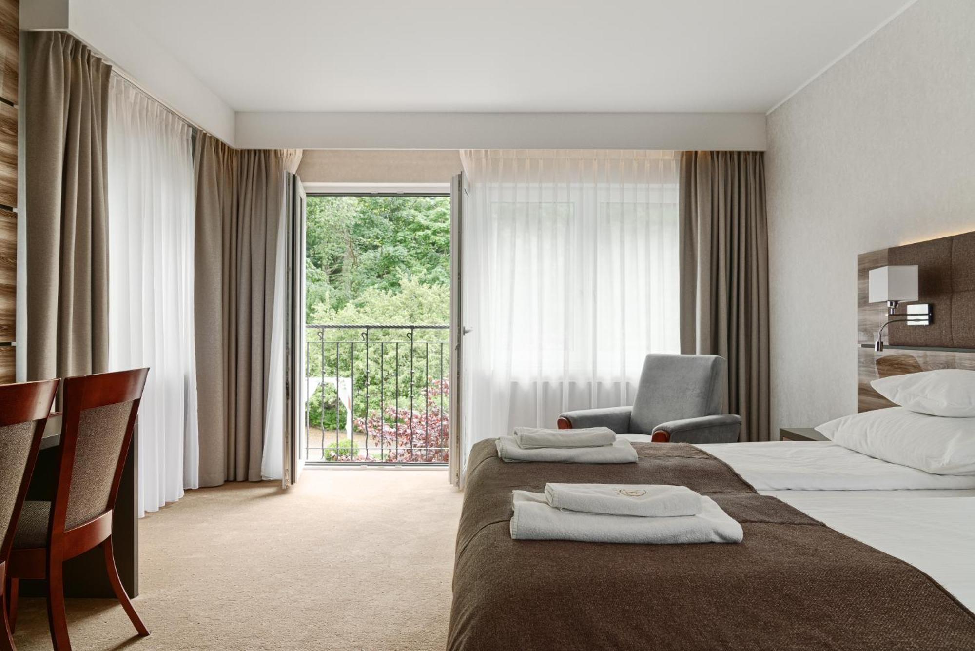 Hotel Villa Eva Гданск Екстериор снимка
